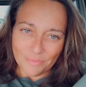 Meet your Posher, Michele